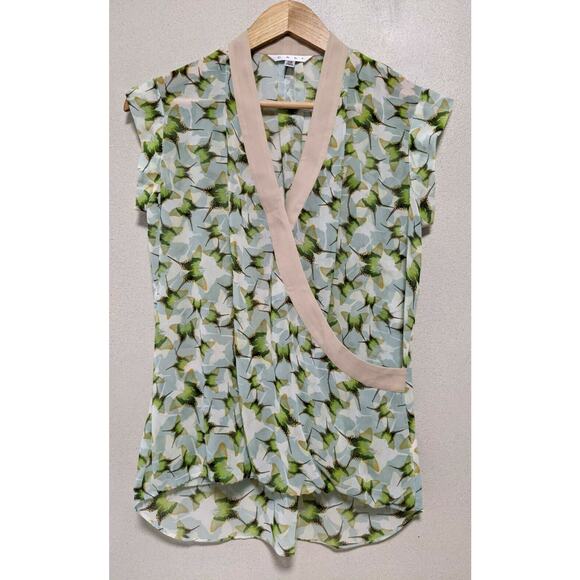 CAbi XS Butterfly Crossover Faux Wrap Blouse Low V Neck Top Blouse #234 - Picture 3 of 8